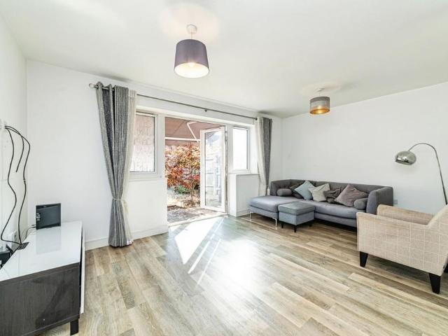 House for rent in Shinfield
