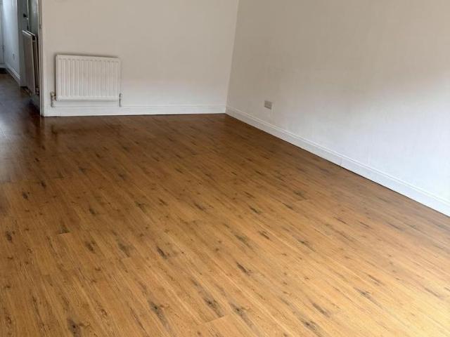 House for rent in London Borough of Sutton, Greater London