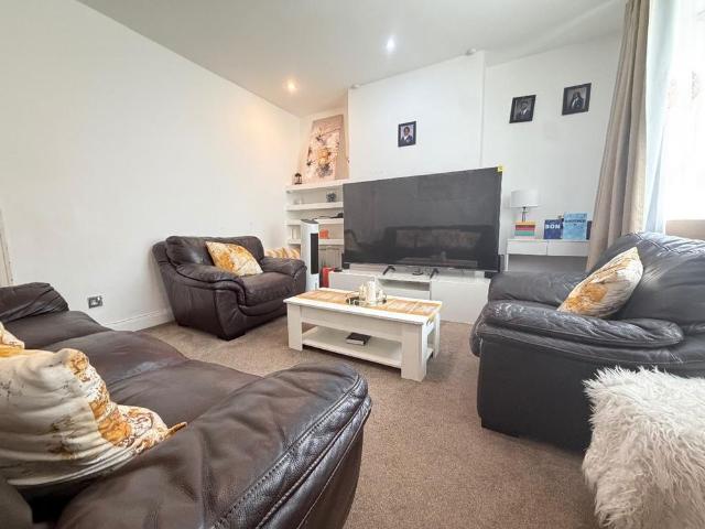 House for rent in Lammack, Blackburn