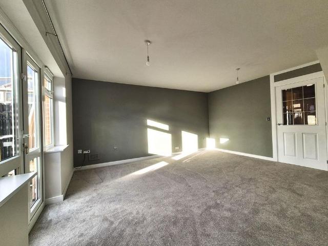 House for rent in Leyfields, Kettlebrook