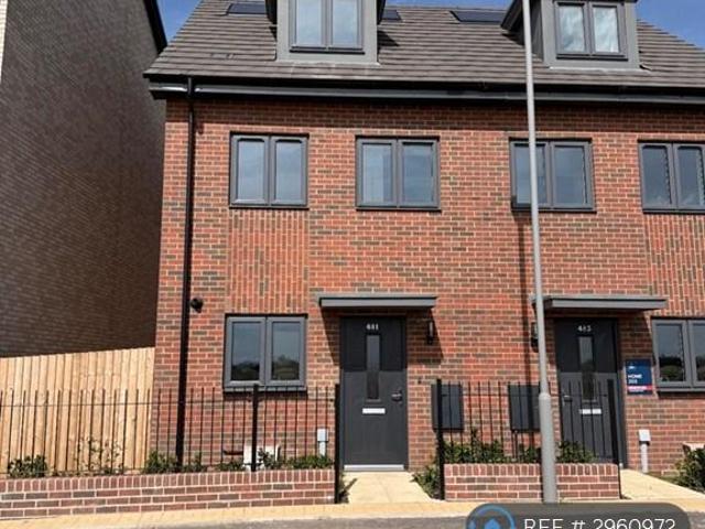 House for rent in Whitehouse, Milton Keynes