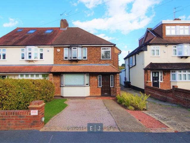 House for rent in Chigwell, Epping