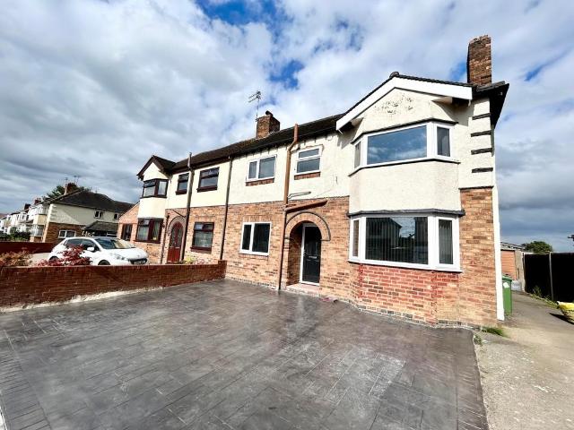 House for rent in Green Close, Warwickshire
