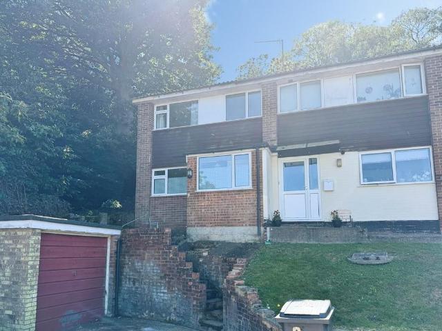 House for rent in Hales Place, The Bridge