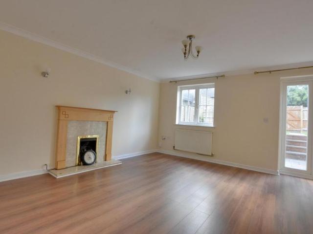 House for rent in Southgate, Crawley