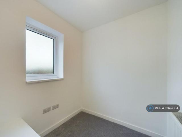 House for rent in Dalton, South Yorkshire