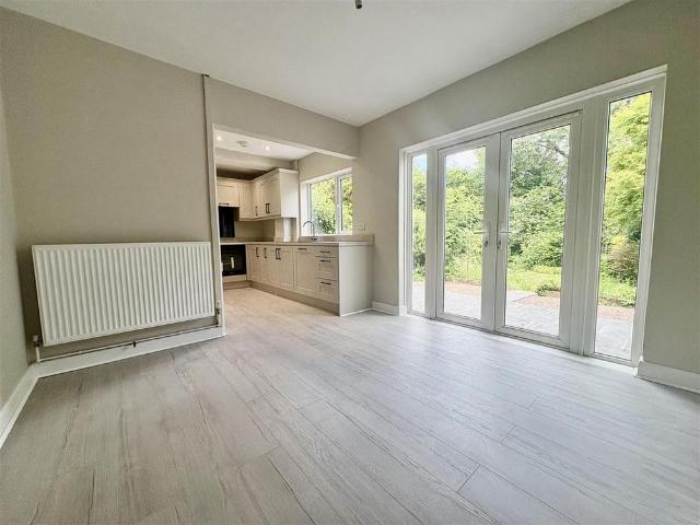 House for rent in Woodsetton, Coseley