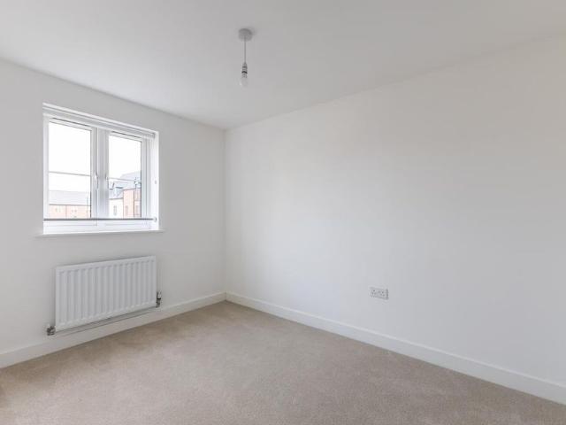 House for rent in Buckler's Park, Crowthorne