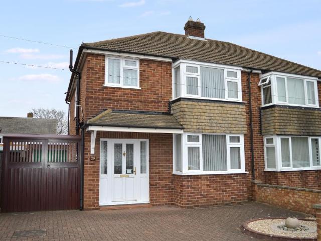 House for rent in Spring Park, Luton