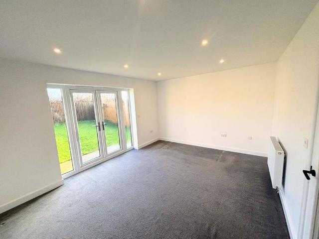House for rent in Brackenfield, East Midlands