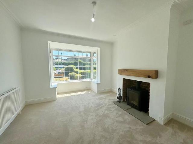 House for rent in Town End, Queensbury