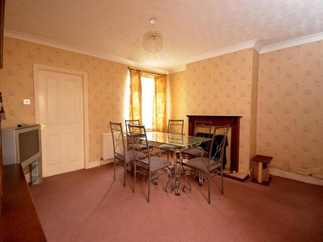 House for rent in Staniland, Boston
