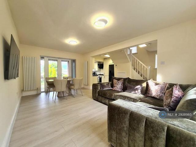 House for rent in Salford, Greater Manchester