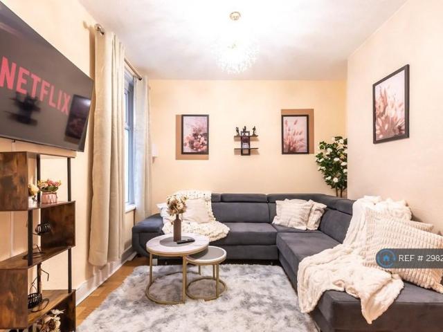 House for rent in Fratton, City Of Portsmouth