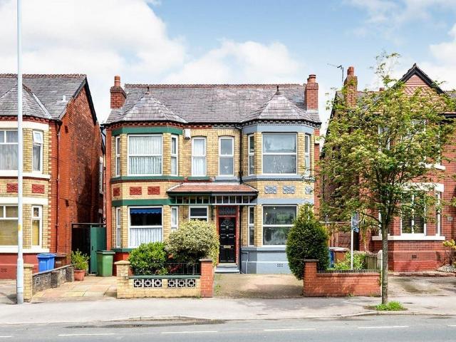 House for rent in Reddish, Greater Manchester