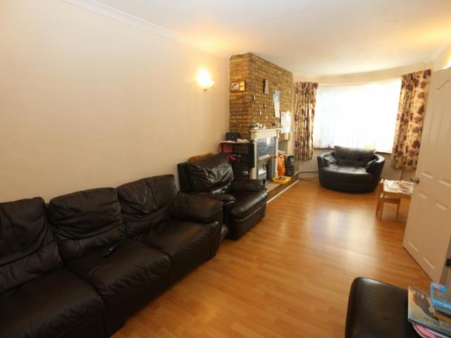 House for rent in Batchworth, Hertfordshire