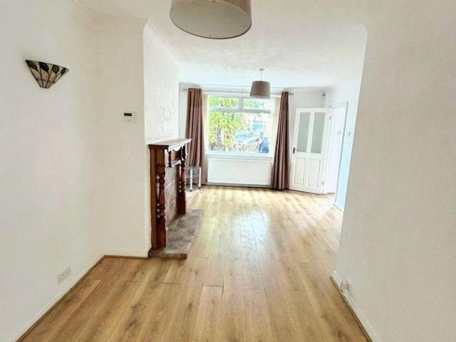 House for rent in Droylsden, Tameside