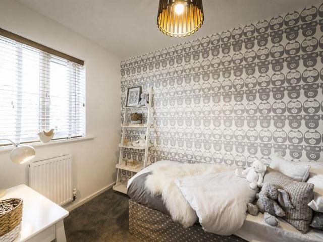 House for rent in Houghton Regis, Central Bedfordshire