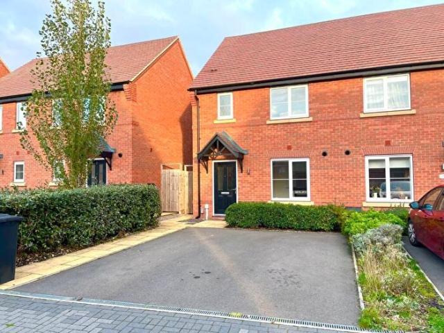 Apartment for rent in Highfields, Egginton