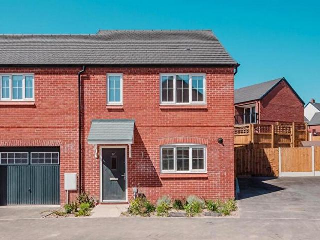 Apartment for rent in Barton in Fabis, Barton In Fabis