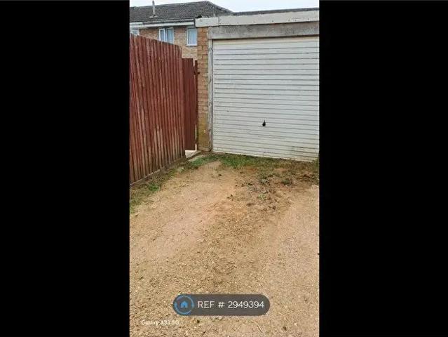 Apartment for rent in Headlands, Northampton