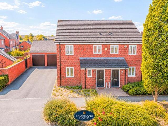 Apartment for rent in Eastern Green, West Midlands