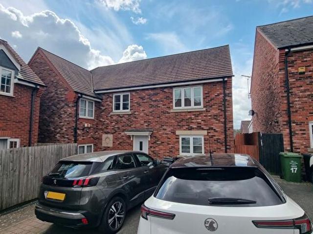 Apartment for rent in Elmfield, Leicestershire