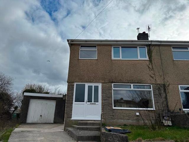 Apartment for rent in Cefn Cribwr