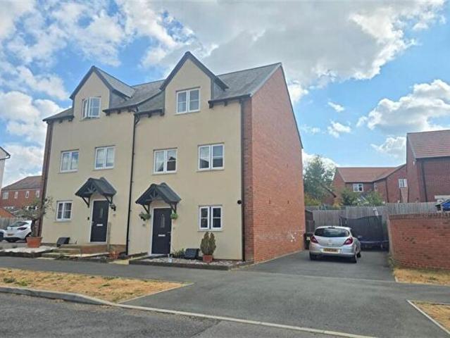 Apartment for rent in Bedford