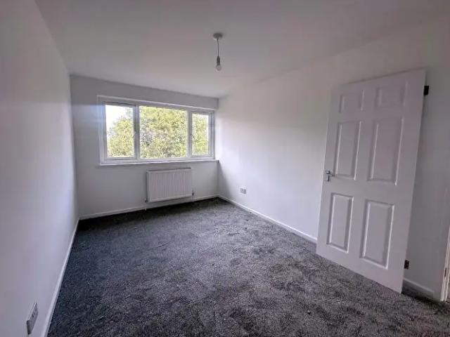 Apartment for rent in Clifford Park, West Midlands