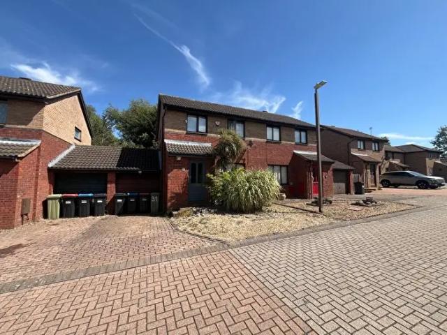 Apartment for rent in Shenley Brook End, Milton Keynes
