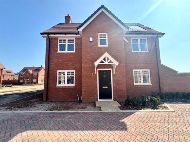 Apartment for rent in Keresley Green, Keresley