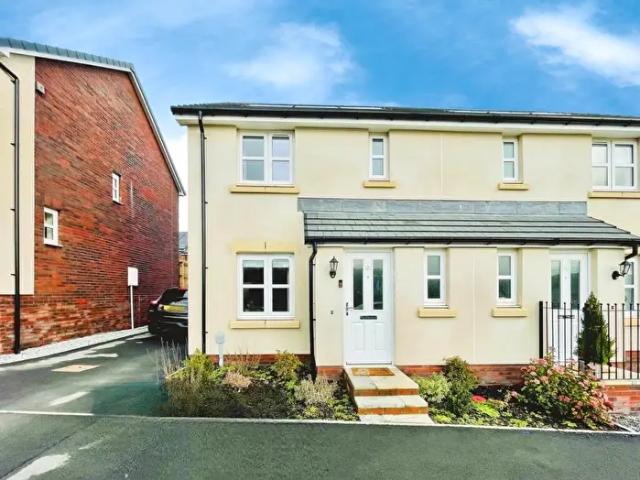 Apartment for rent in Newchurch, Ebbw Vale