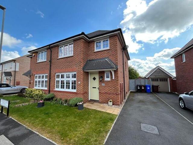 Apartment for rent in Beamhurst, Staffordshire