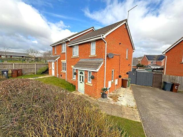 Apartment for rent in Corby