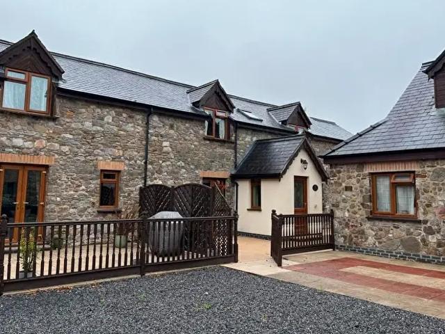 Apartment for rent in Trimsaran