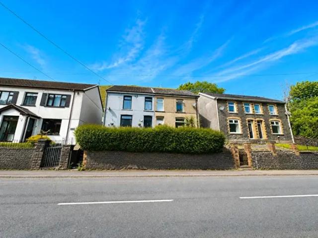 Apartment for rent in Ogmore Valley, Lewistown