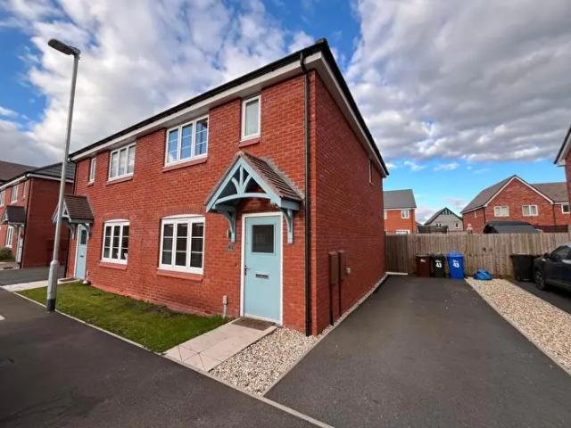 Apartment for rent in Beamhurst, Staffordshire