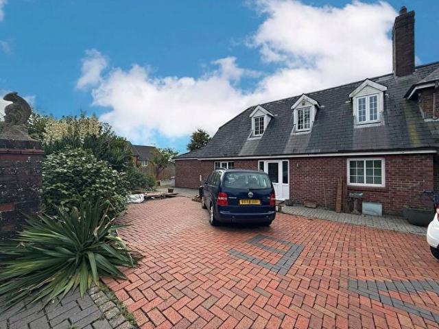 Apartment for rent in Brackla, Bridgend