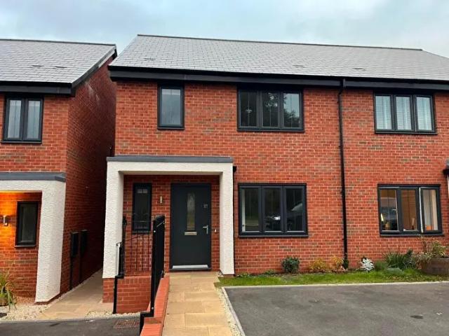 Apartment for rent in Quarndon, Amber Valley