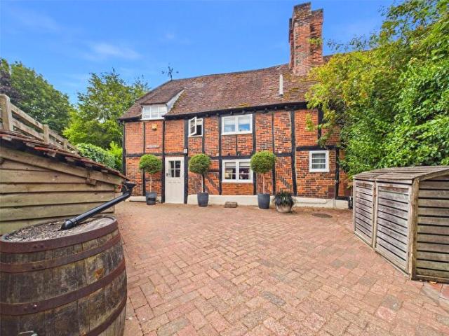 Apartment for rent in Berrick Salome, Oxfordshire