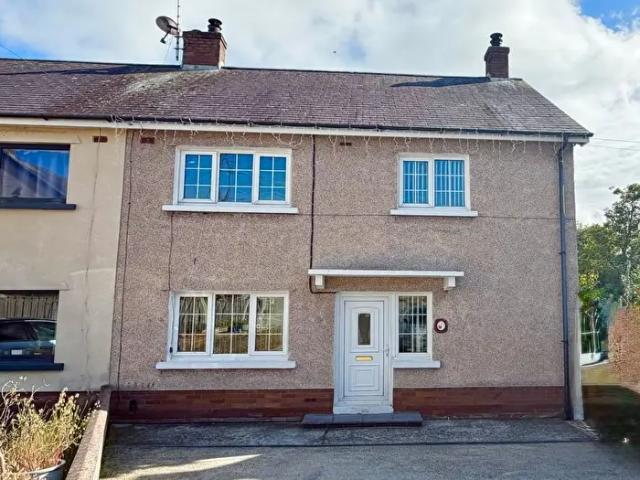 Apartment for rent in Llanon, Wales