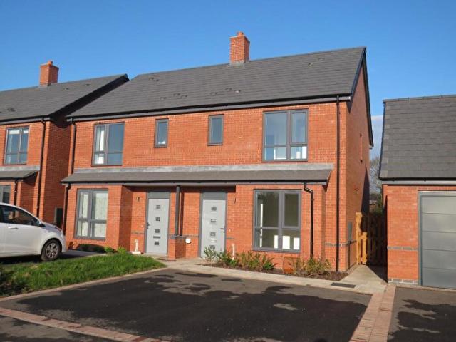 Apartment for rent in Milverton, Green Close