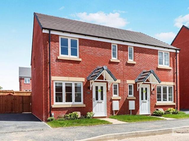 Apartment for rent in Corby Village, Corby