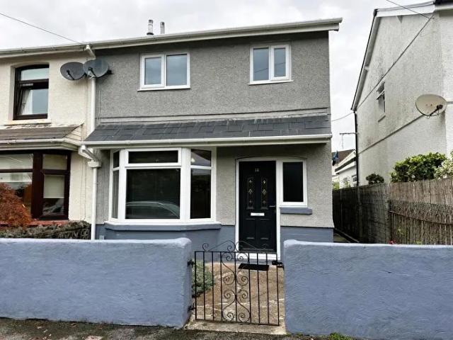 Apartment for rent in Ystradgynlais