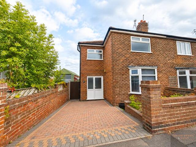 Apartment for rent in Aldercar and Langley Mill CP, Kedleston