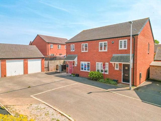 Apartment for rent in St Nicolas Park, Camp Hill