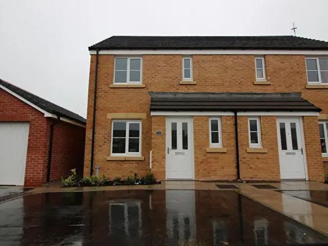 Apartment for rent in Parc Derwen, Bridgend
