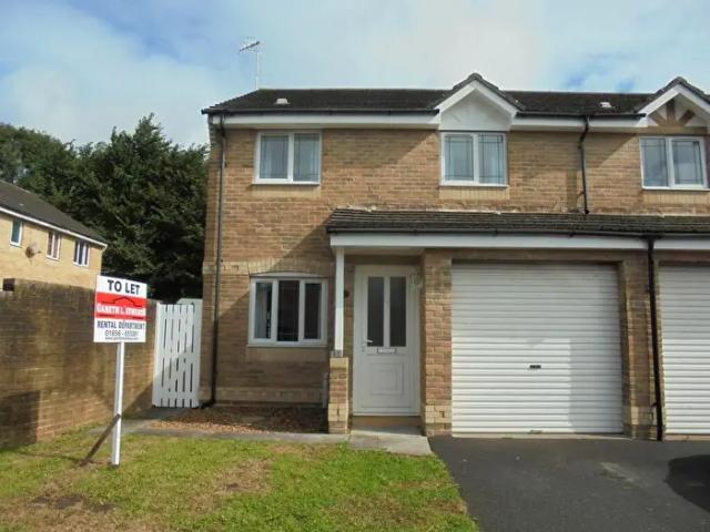 Apartment for rent in Bridgend