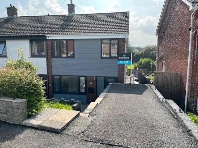 Apartment for rent in Ynysforgan, Ynystawe